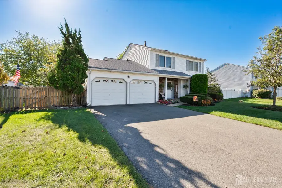 -29 Liberty Drive, Dayton, NJ 08810 - Image #2