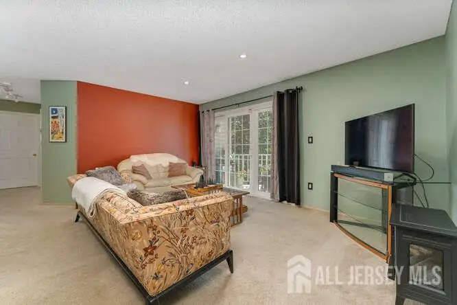 -18 N Sheffield Court, North Brunswick, NJ 08902 - #3