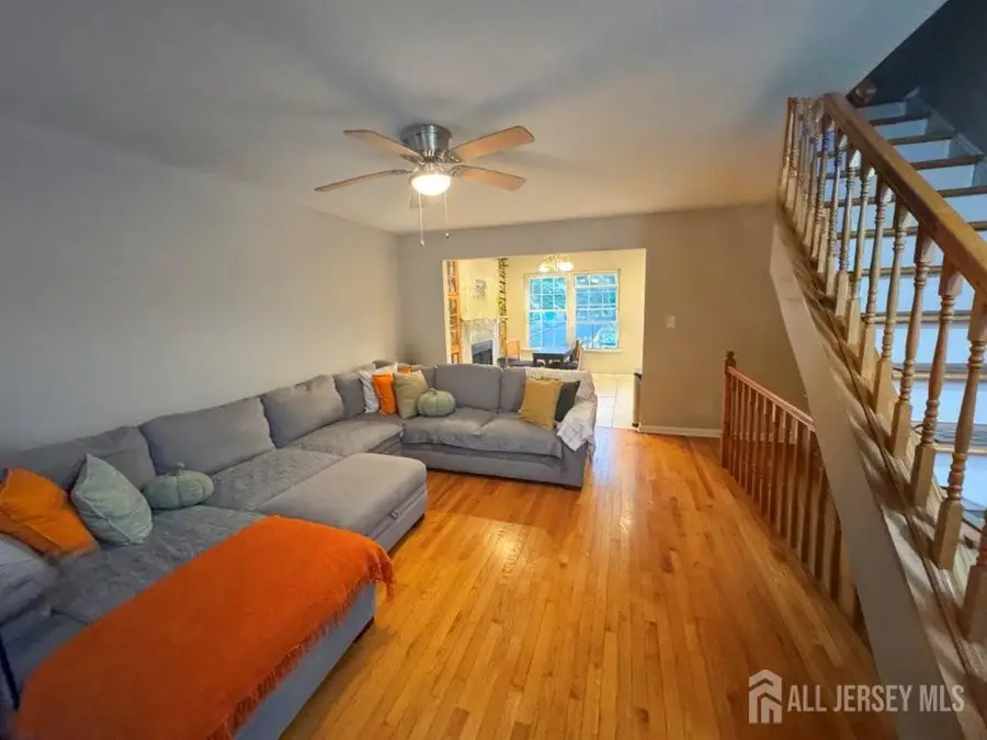 -10 Mochen Court, Sayreville, NJ 08872 - #3