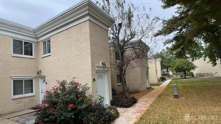 -17 Lake Avenue #2B, East Brunswick, NJ 08816 - Image #2