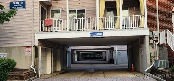 -532 Great Beds Ct Court, Perth Amboy, NJ 08861