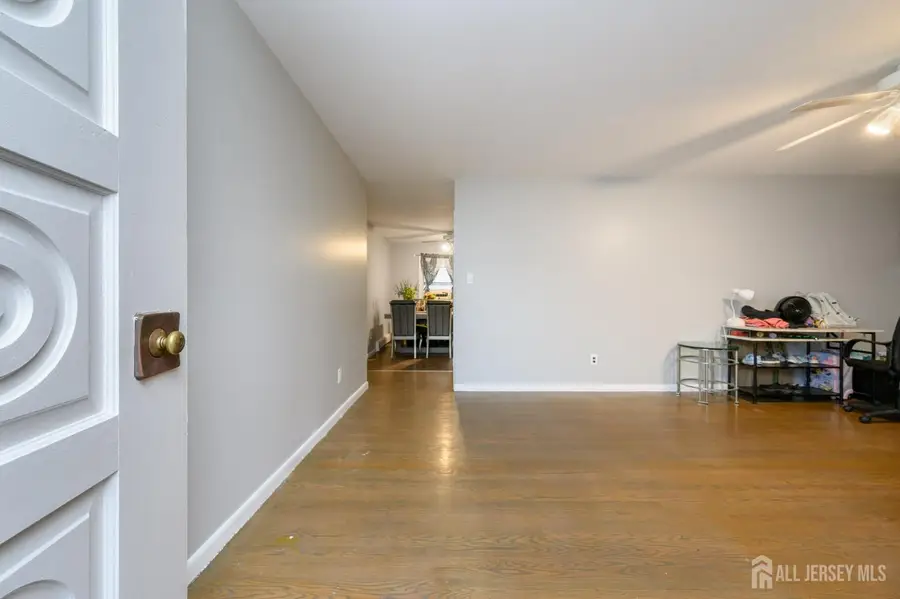 -1037 Hamilton Street, Somerset, NJ 08873 - Image #3