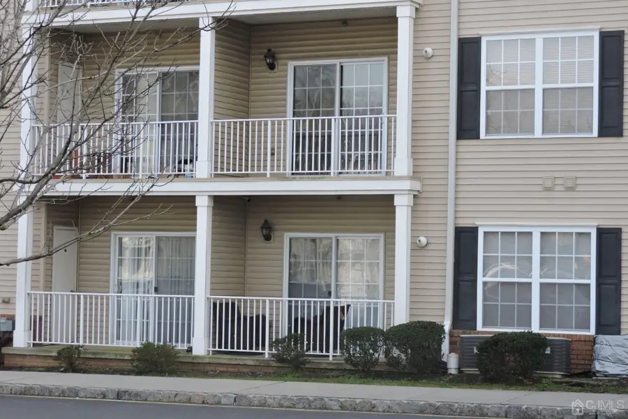 -81 Liddle Avenue, Edison, NJ 08837 - Image #3