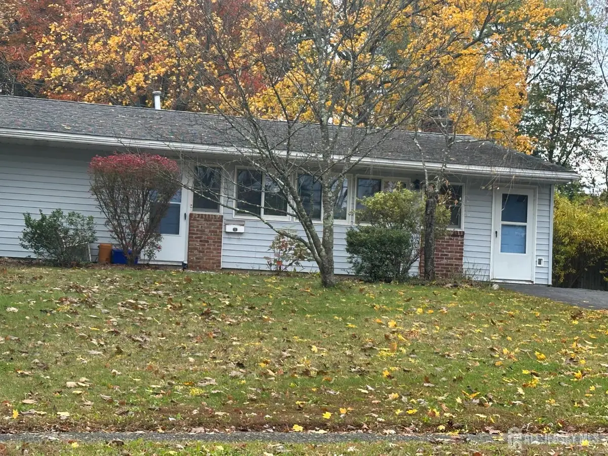 -22 Richford Road, Kendall Park, NJ 08824 - Image #1