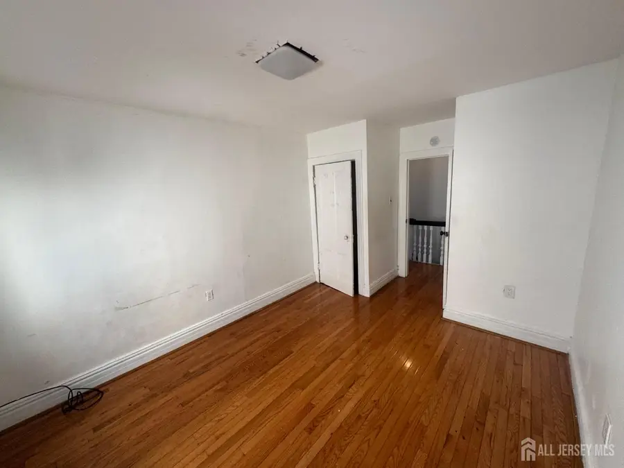 -68 Danforth Avenue, Jersey City, NJ 07305 - #3