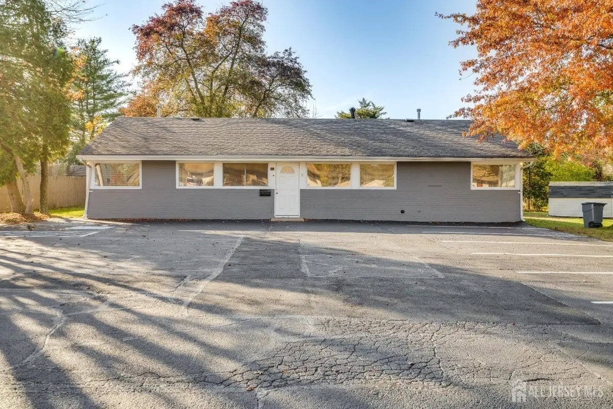 -5 Stanworth Road, Kendall Park, NJ 08824 - Image #1