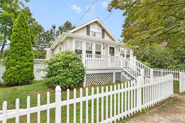 -12 Buchman Street, Piscataway, NJ 08854