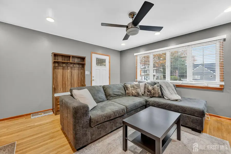 -1008 Main Street, Fords, NJ 08863 - Image #2