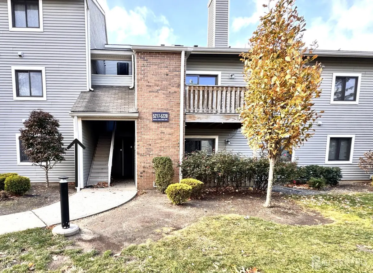 -5220 Ravens Crest Drive, Plainsboro, NJ 08536 - Image #1