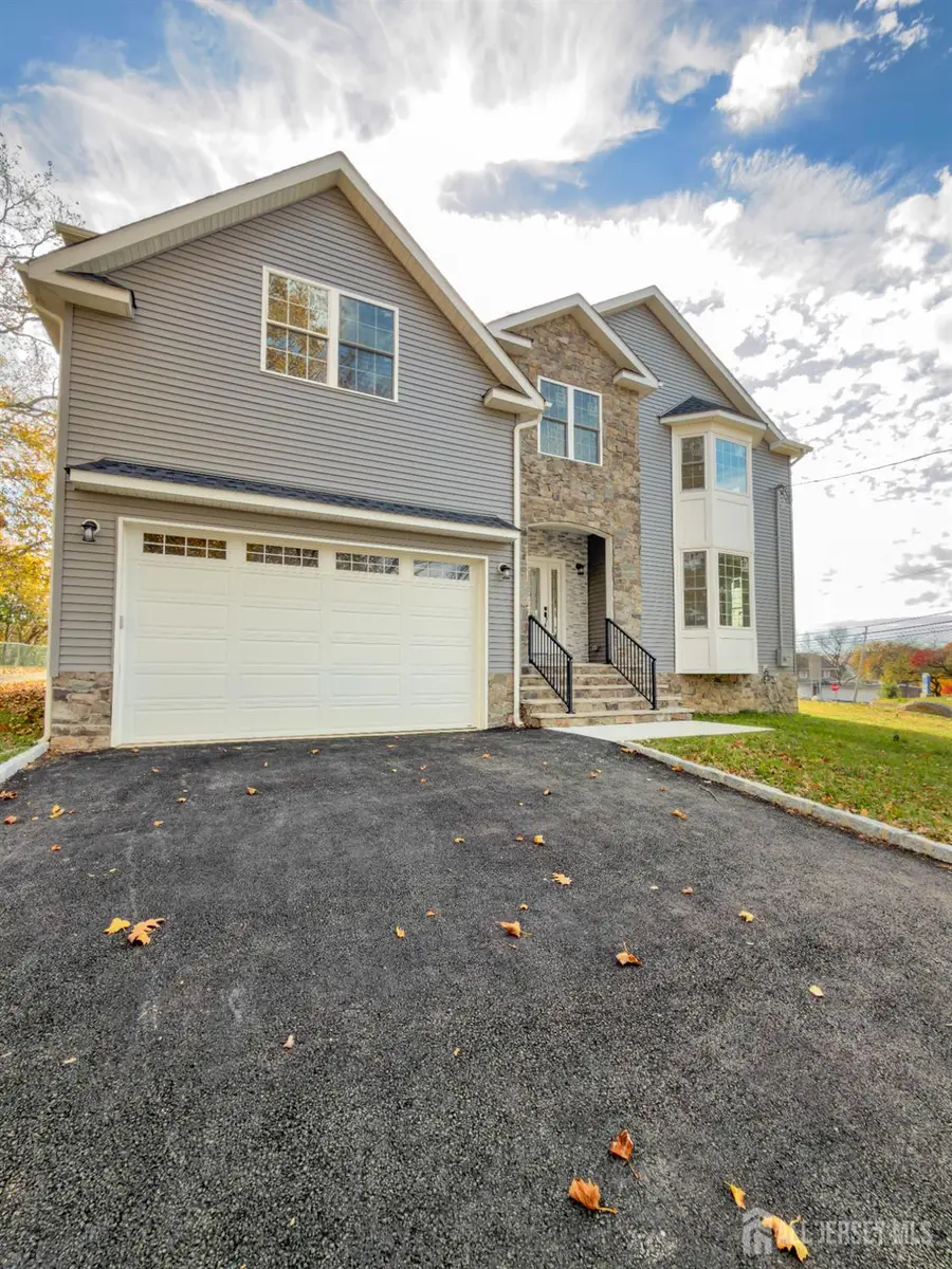 -210 Corliss Avenue, Phillipsburg, NJ 08865 - Image #3