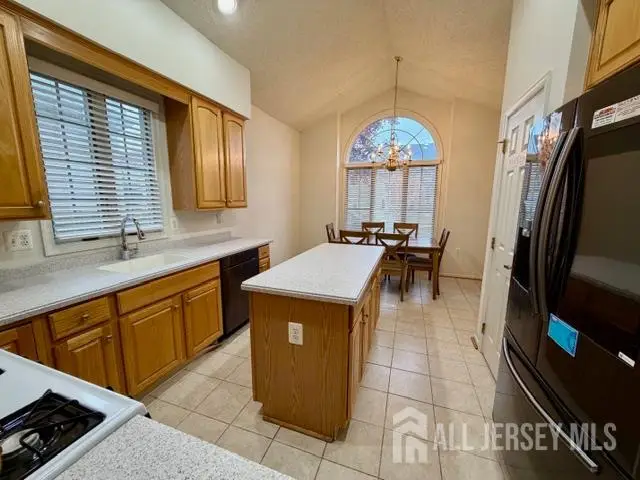 -2 London Drive, Whittingham, NJ 08831 - Image #3