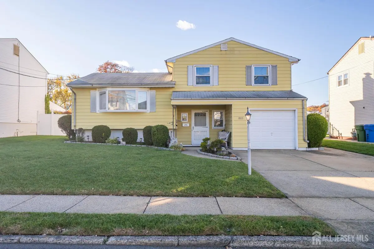 -1015 Rudyard Drive, Perth Amboy, NJ 08861 - Image #1