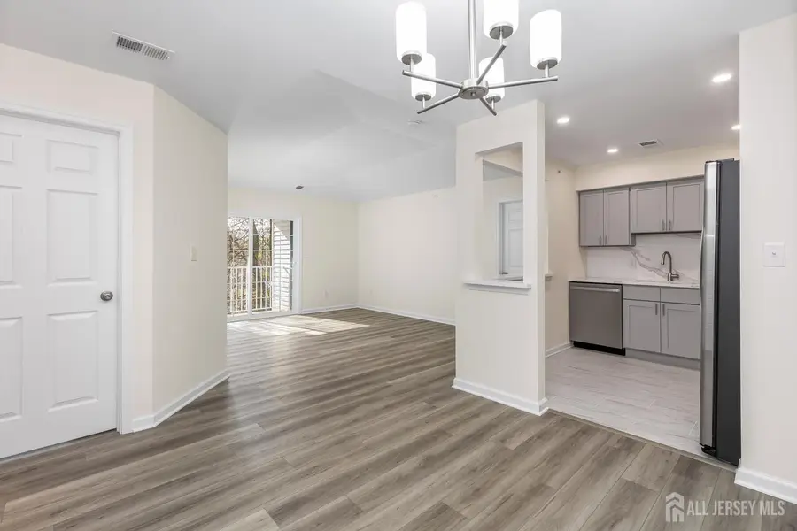 -1234 Waterford Drive, Edison, NJ 08817 - Image #2