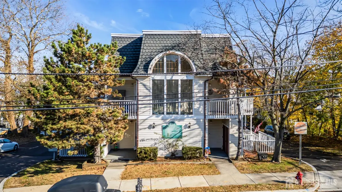 -100 Navesink Avenue, Highlands, NJ 07732 - Image #1