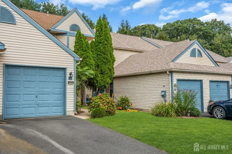 -41 Goldenrod Court, Trenton, NJ 08690 - #3