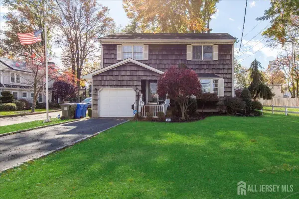 -28 Debra Place, Sewaren, NJ 07077