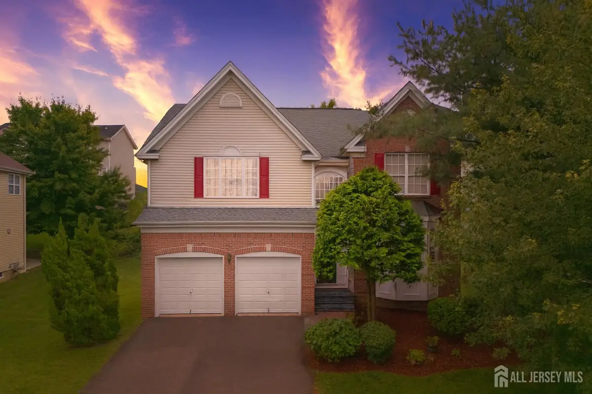 -12 Fritz Drive, Sayreville, NJ 08872 - Image #1