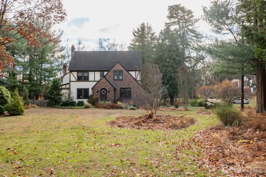 -1 Derby Lane, East Brunswick, NJ 08816 - Image #3