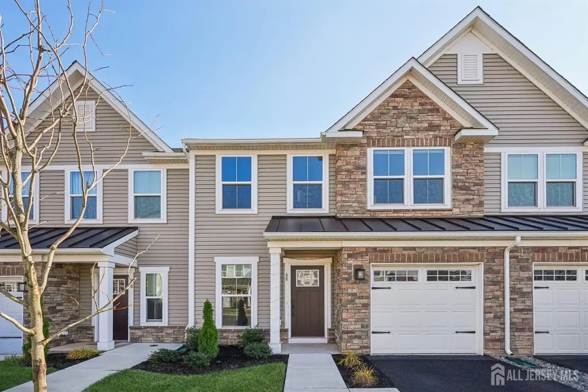 -68 Owen Court, Franklin Center, NJ 08873 - #1