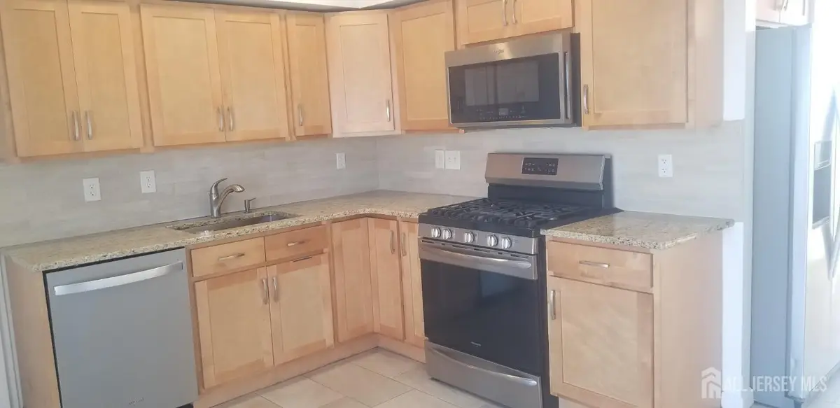 -44 Judson Street #11B, Edison, NJ 08837 - Image #1