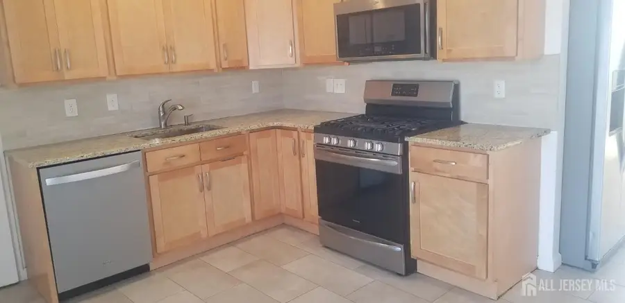 -44 Judson Street #11B, Edison, NJ 08837 - Image #2