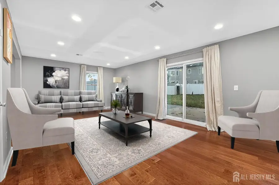 -18 Baxter Road, Edison, NJ 08817 - Image #2