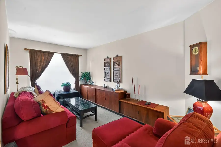 -1312 Juniper Court, Heathcote, NJ 08852 - Image #3