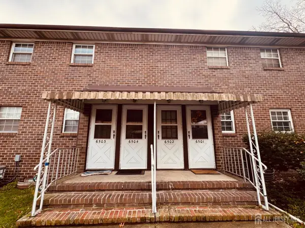 -6501 Avenue C, Edison, NJ 08837