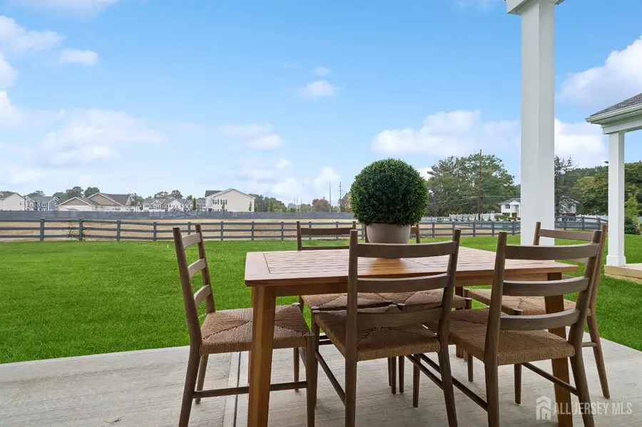 -8 Mount Drive, Plainsboro, NJ 08536 - Image #3