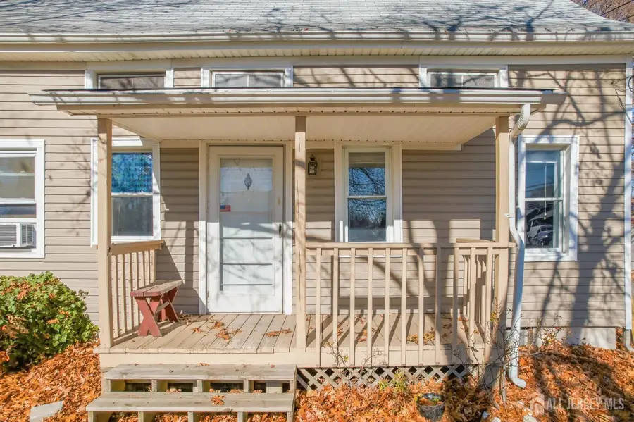 -684 Old Post Road, Edison, NJ 08817 - Image #3