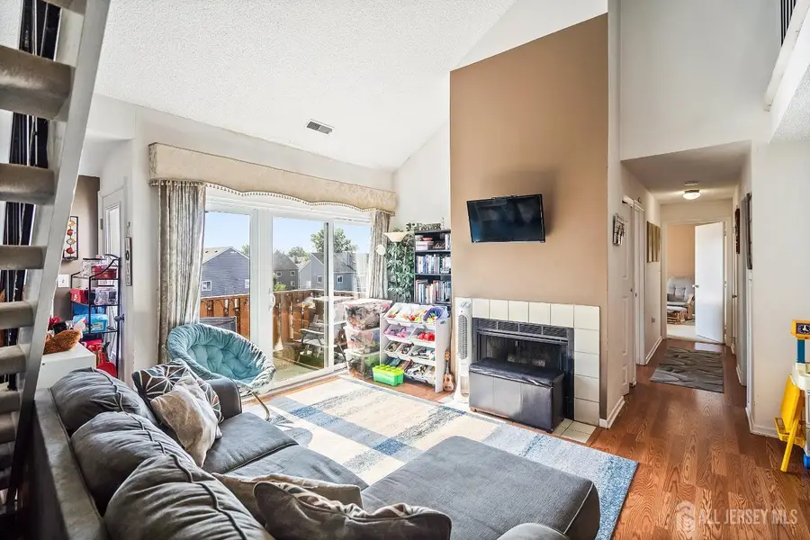 -9207 Tamarron Drive, Plainsboro, NJ 08536 - Image #3