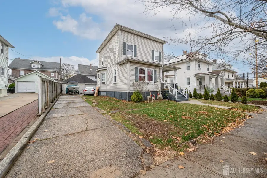-256 Powers Street, New Brunswick, NJ 08901 - Image #2