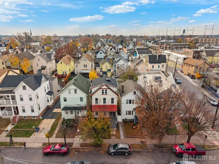 -270 Suydam Street, New Brunswick, NJ 08901 - Image #2