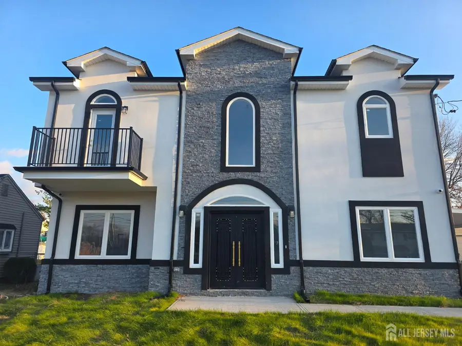 -68 Chestnut Street, Edison, NJ 08817 - Image #2