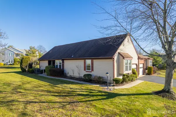 -14-B John Paul Jones Drive, Monroe, NJ 08831