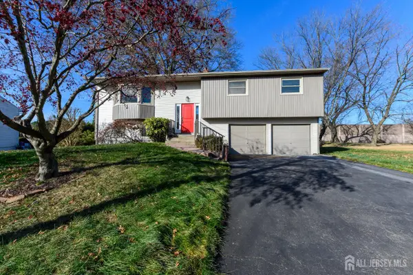 -17 Wellington Road, East Brunswick, NJ 08816