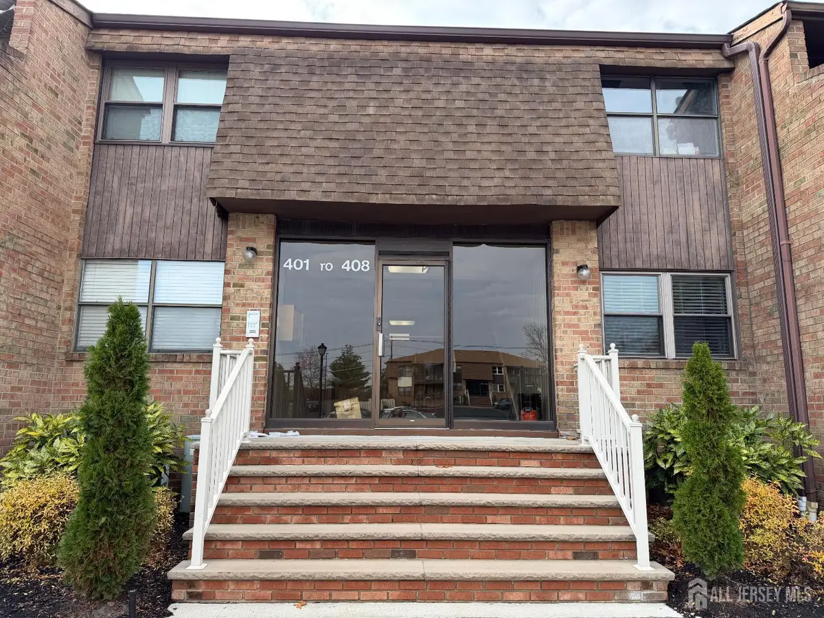 -401 Sharon Garden Court, Woodbridge Township, NJ 07095 - Image #1