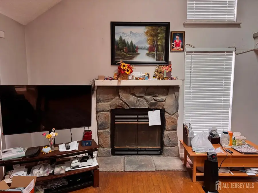 -40 Linda Lane, Edison, NJ 08820 - #3