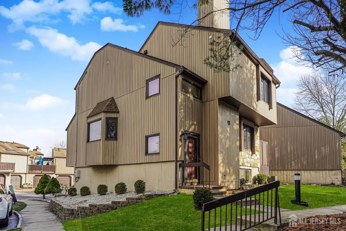 -104 Diamond Lane, Old Bridge, NJ 08857 - #1