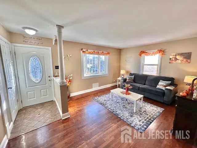 -31 W Joffre Avenue, Milltown, NJ 08850 - Image #3