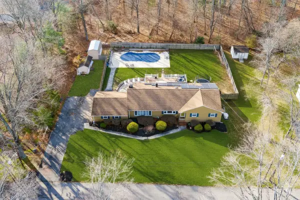 -25 Henry Street, East Brunswick, NJ 08816