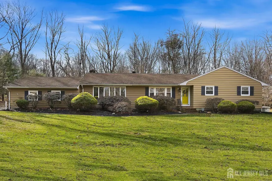 -25 Henry Street, East Brunswick, NJ 08816 - Image #2