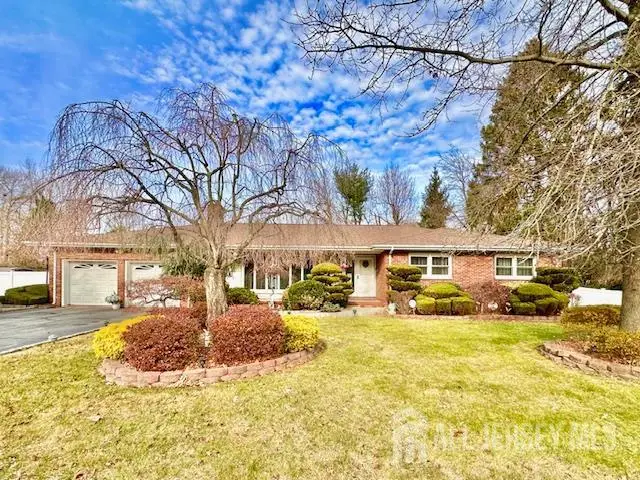 -20 Gillen Drive, Sayreville, NJ 08859 - Image #1