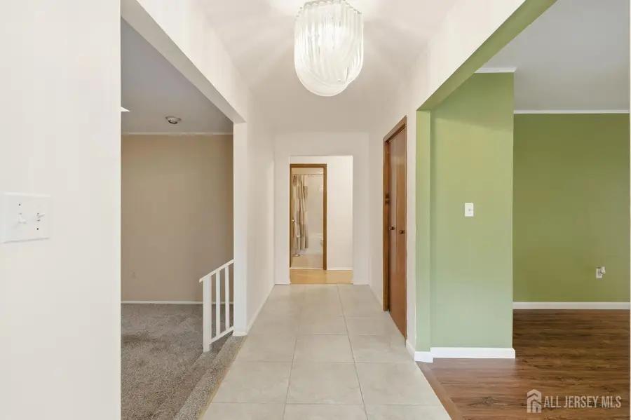 -51 Malibu Court, Old Bridge, NJ 08857 - Image #3