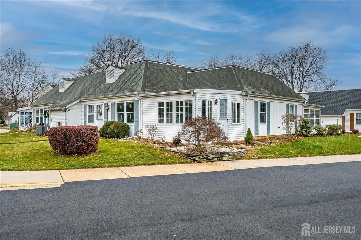 -129 Providence Way #B, Monroe, NJ 08831 - Image #1