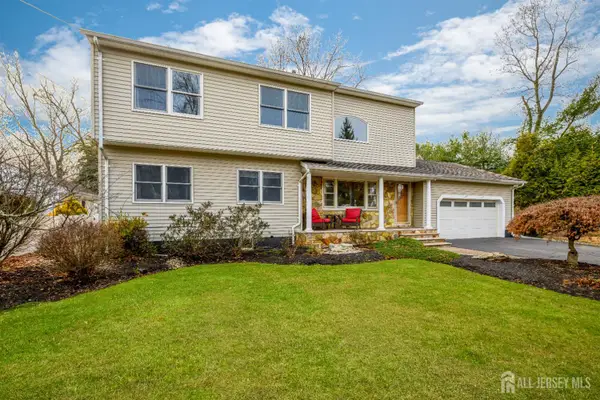 -13 King Street, Edison, NJ 08820