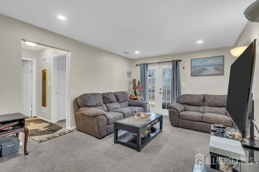 -603 Green Hollow Drive, Iselin, NJ 08830 - Image #3