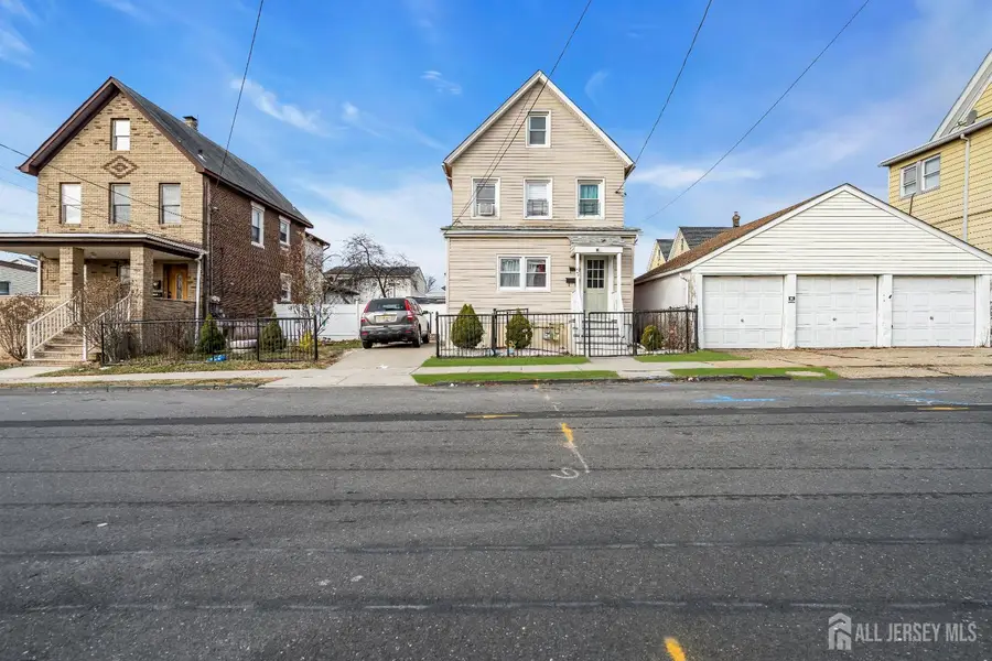 -27 Leick Avenue, Carteret, NJ 07008 - Image #3