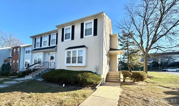 -1 Gwizdak Court, Sayreville, NJ 08872