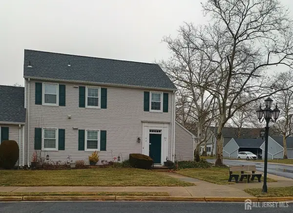 -33 Old Nassau Road #N, Monroe, NJ 08831